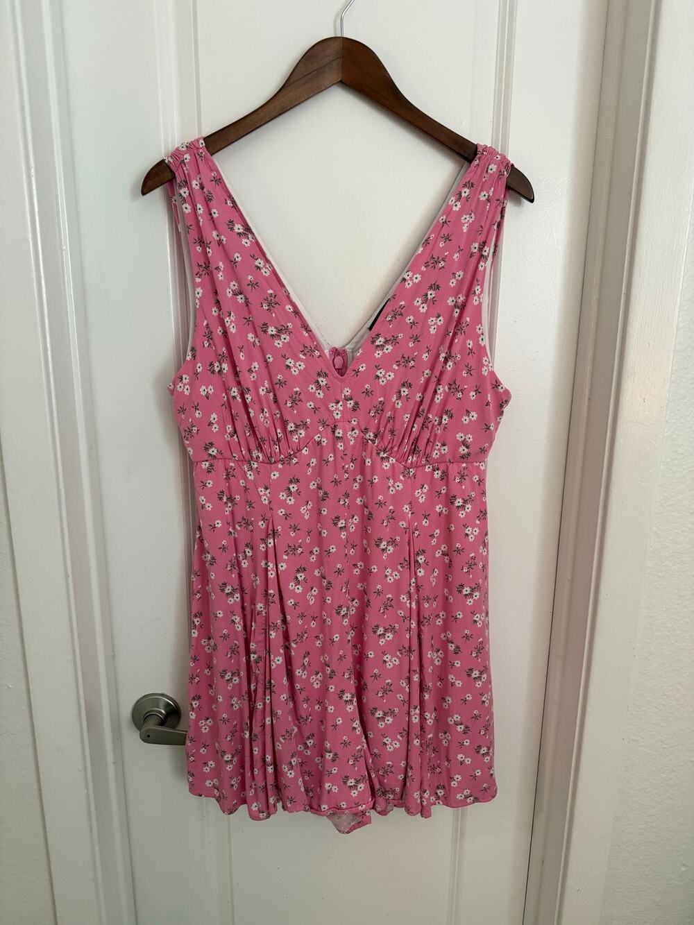 Torrid RetroChic Vintage Inspired Retro Coquette Pink Floral Romper